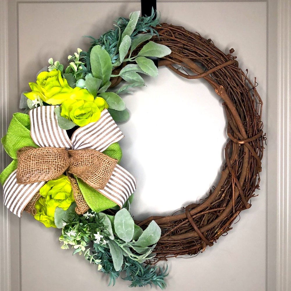 💚 18inch Floral Grapevine Wreath 💚